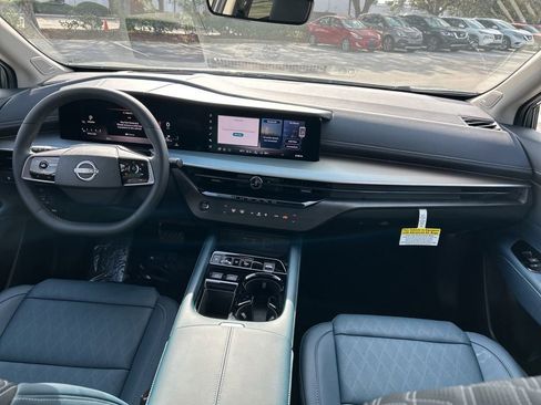 New 2026 Nissan Murano Platinum w/ Cargo Package AWD/4WD image 11