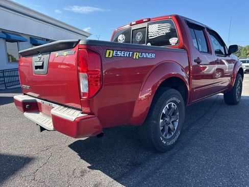Used 2015 Nissan Frontier Desert Runner RWD image 5