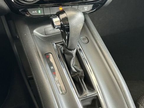 Used 2016 Honda HR-V LX image 21