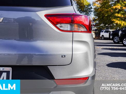 Used 2025 Chevrolet TrailBlazer LT image 17