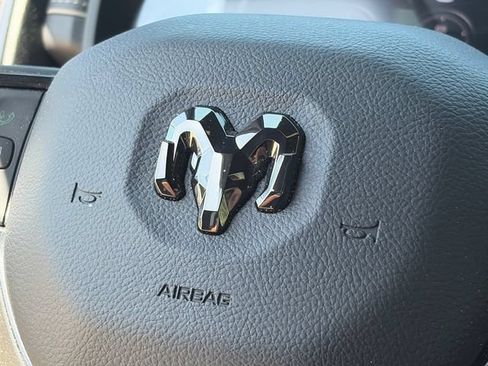 Used 2023 RAM 2500 Limited AWD/4WD image 23