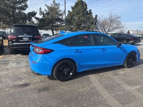 Used 2023 Honda Civic Sport image 6