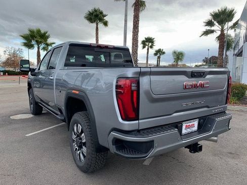 New 2026 GMC Sierra 2500 Denali w/ Denali Reserve Package image 9