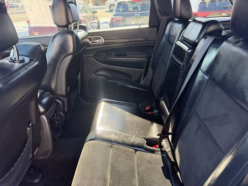 Used 2015 Jeep Grand Cherokee Altitude image 36