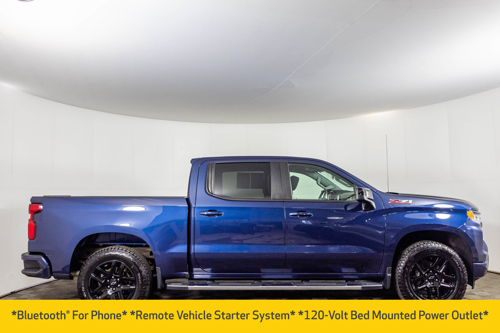 Used 2022 Chevrolet Silverado 1500 RST w/ Z71 Off-Road Package AWD/4WD image 23