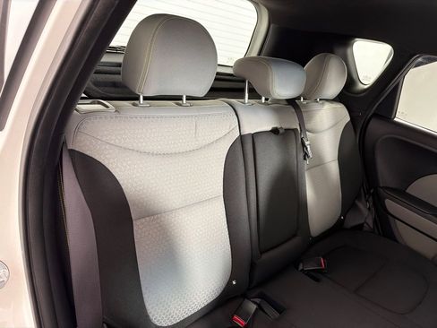 Used 2014 Kia Soul + FWD image 22