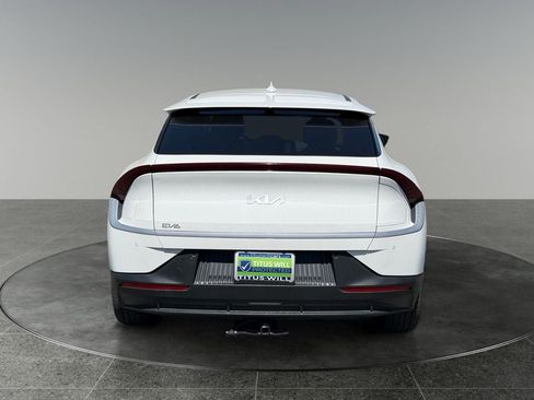 Used 2024 Kia EV6 Light AWD/4WD image 8