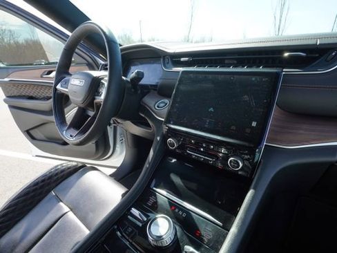 Used 2023 Jeep Grand Cherokee L Summit image 35