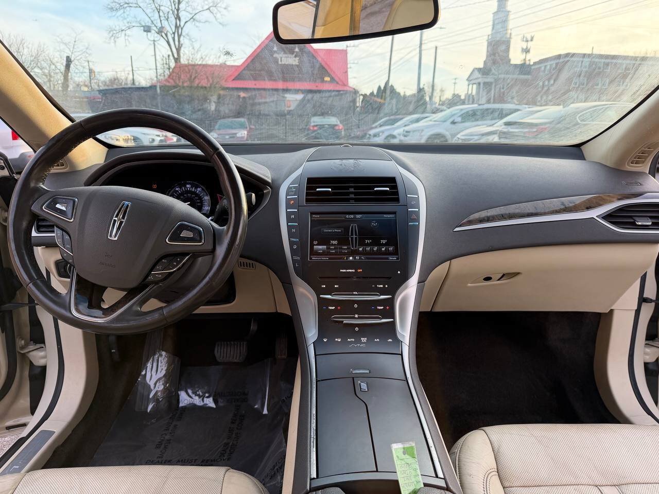 Used 2015 Lincoln MKZ Hybrid FWD image 20