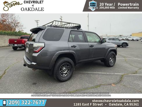 Used 2020 Toyota 4Runner Venture image 12