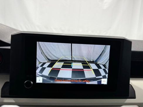 Used 2024 Toyota Tacoma TRD Off-Road image 32