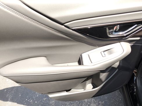 Used 2025 Subaru Outback Touring XT w/ Popular Package #2 image 10