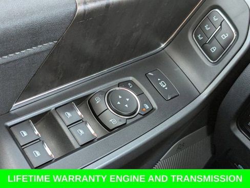 Used 2025 Ford F250 Lariat w/ Chrome Package AWD/4WD image 25