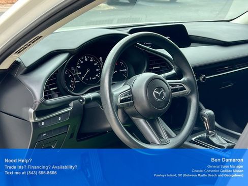 Used 2022 MAZDA MAZDA3 s FWD image 5