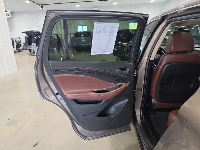 Used 2017 Buick Envision Premium w/ Driver Confidence Package AWD/4WD image 26