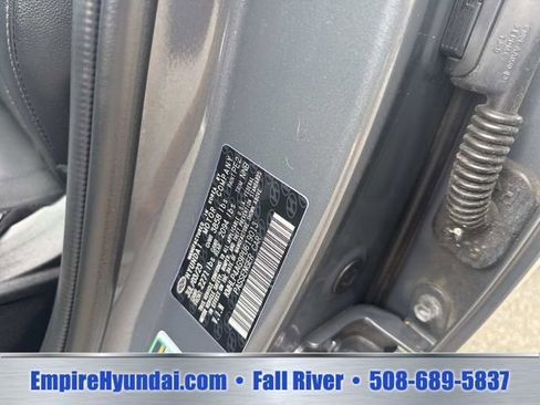 Used 2023 Hyundai Elantra Limited w/ Cargo Package FWD image 19