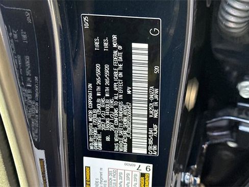 Used 2025 Lexus GX 550 image 28