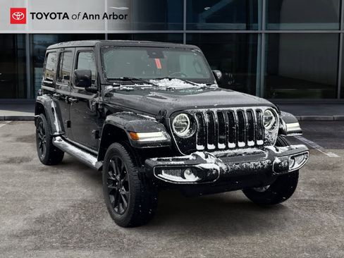 Used 2021 Jeep Wrangler Unlimited Sahara image 1