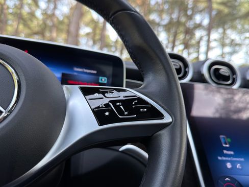 Certified 2023 Mercedes-Benz GLC 300 4MATIC image 23