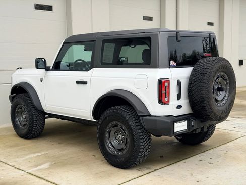 Used 2024 Ford Bronco Big Bend image 3