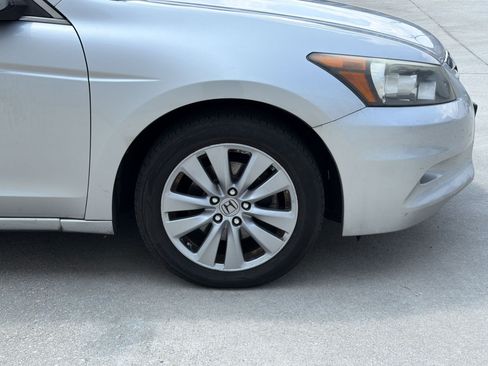 Used 2012 Honda Accord EX-L image 7