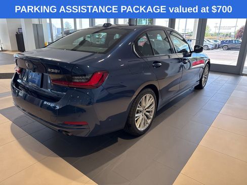 Certified 2023 BMW 330i xDrive Sedan w/ Premium Package AWD/4WD image 4