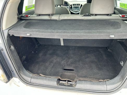 Used 2017 Chevrolet Sonic LT image 17