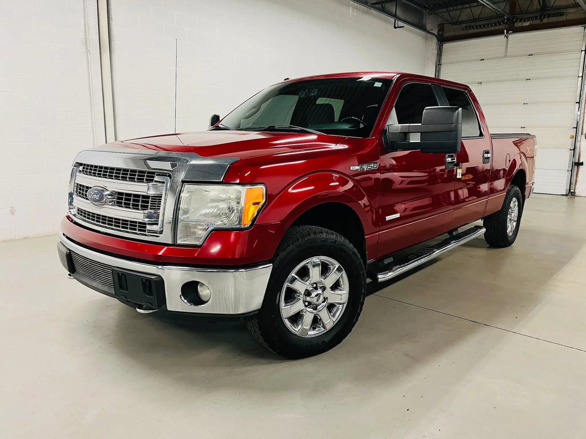 Used 2014 Ford F150 XLT w/ Equipment Group 302A Luxury AWD/4WD image 1