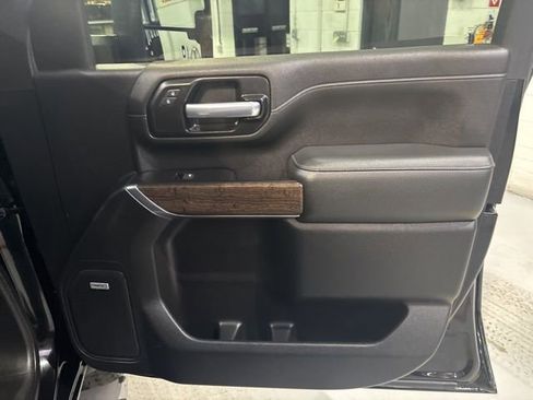 Used 2022 GMC Sierra 2500 Denali w/ Denali Ultimate Package image 42
