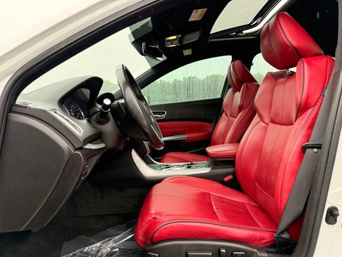 Used 2018 Acura TLX V6 w/ Technology & A-SPEC Pkg FWD image 19