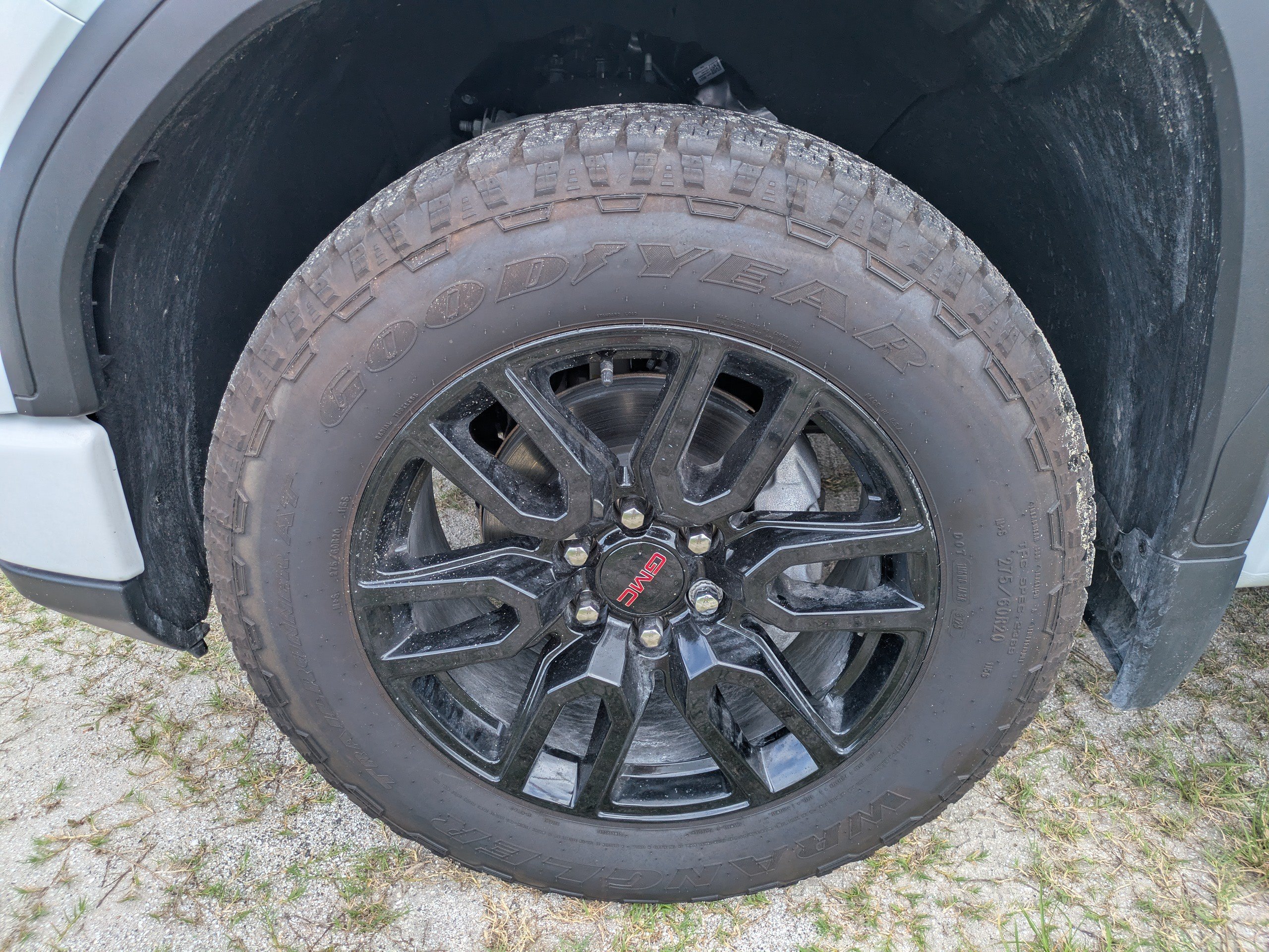 Used 2026 GMC Sierra 1500 Elevation w/ Elevation Premium Package AWD/4WD image 11