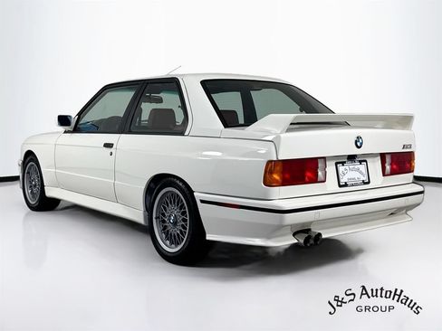 Used 1988 BMW M3 Coupe RWD image 5