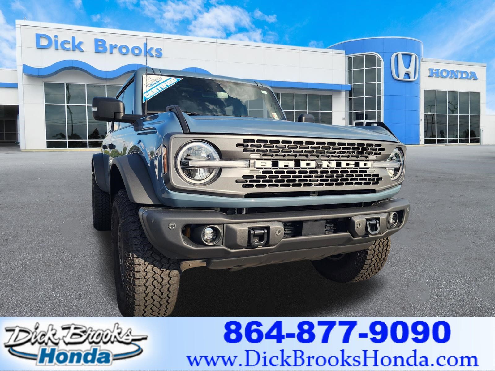 Used 2025 Ford Bronco Badlands AWD/4WD image 1