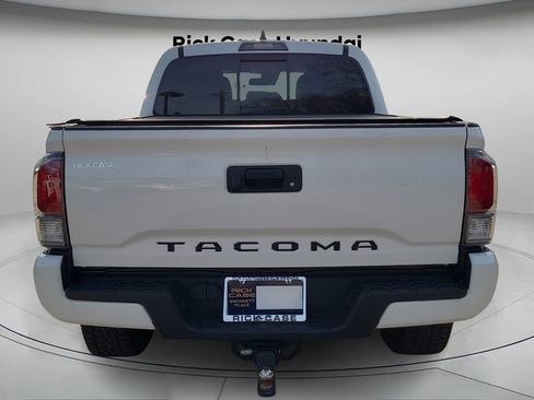 Used 2021 Toyota Tacoma image 6