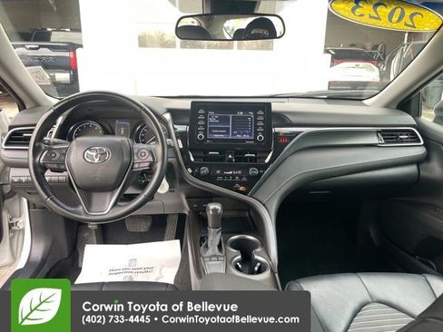 Used 2023 Toyota Camry SE image 12