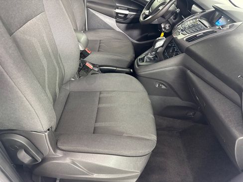 Used 2017 Ford Transit Connect XLT image 19