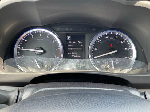 Used 2017 Toyota Highlander Limited AWD/4WD image 14