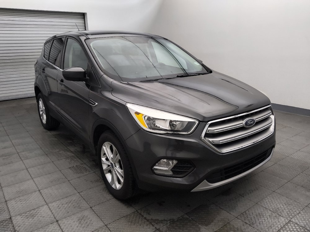 Used 2017 Ford Escape SE FWD image 13
