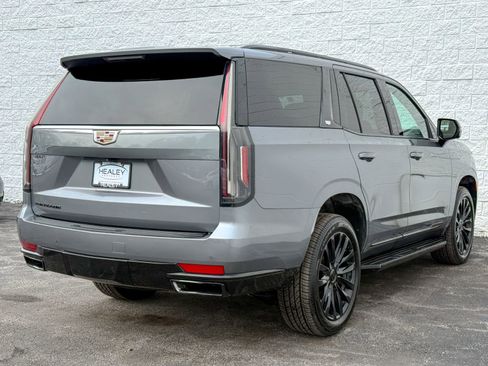 Certified 2022 Cadillac Escalade Luxury image 7