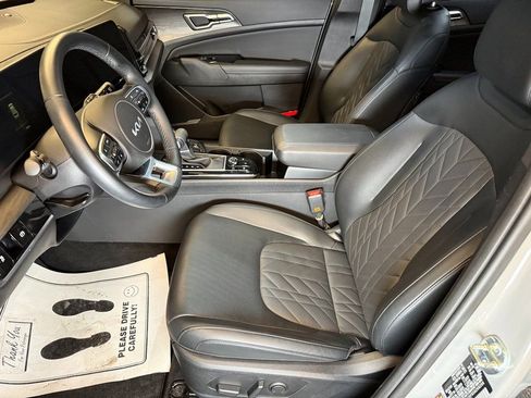 Used 2025 Kia Sportage X-Line w/ Premium Package image 22