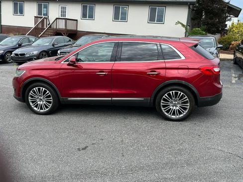 Used 2016 Lincoln MKX Reserve w/ Technology Package AWD/4WD image 3