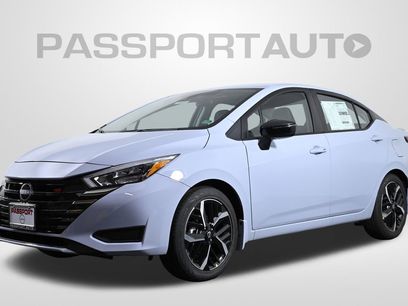 New 2025 Nissan Versa SR w/ Trunk Package