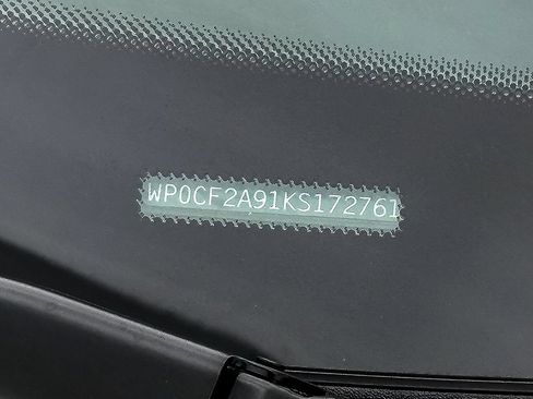 Used 2019 Porsche 911 Speedster RWD image 35