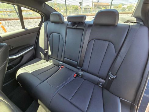 Used 2025 BMW M340i w/ Parking Assistance Package RWD image 17