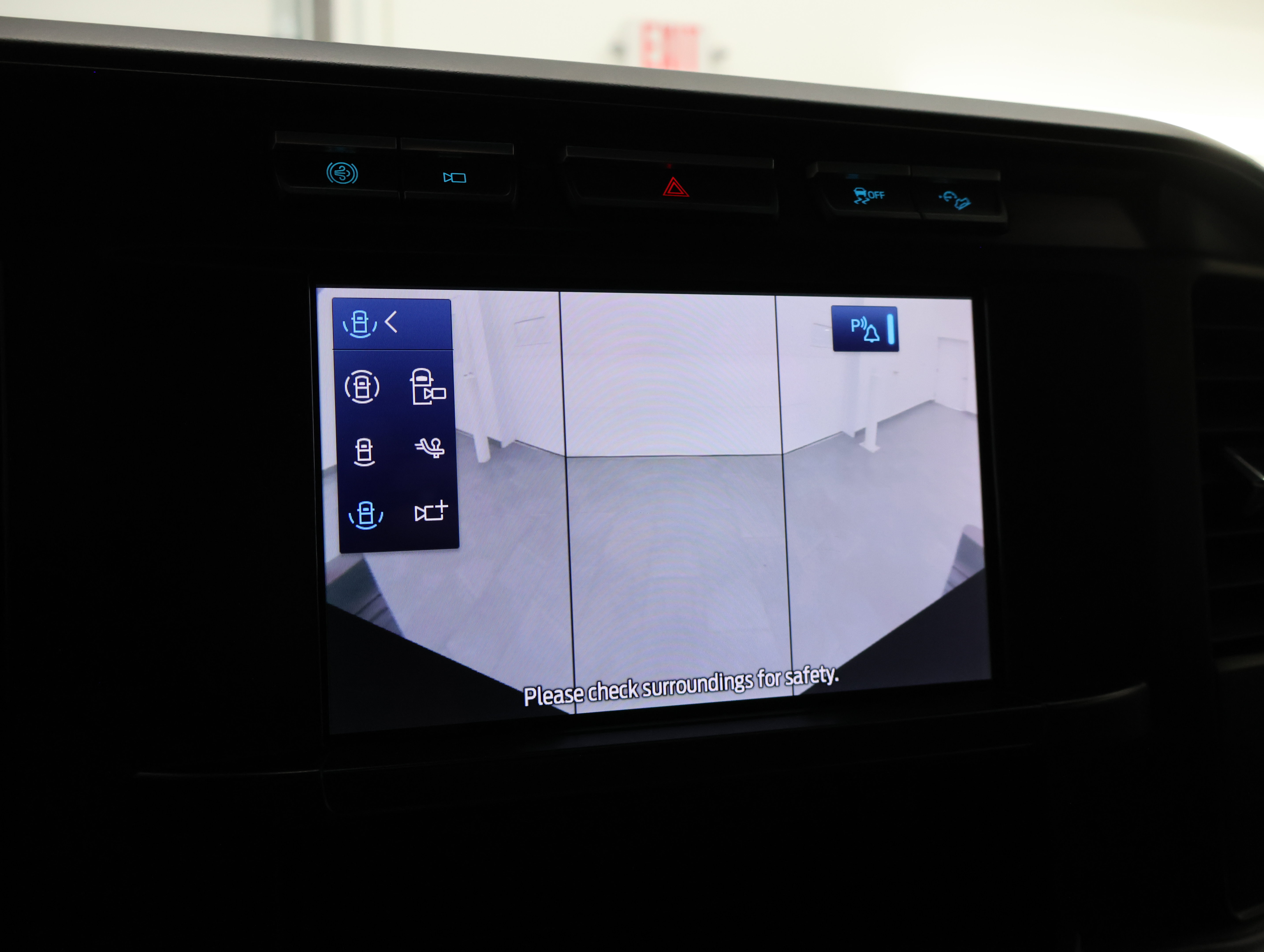 Used 2024 Ford F250 XL w/ STX Appearance Package AWD/4WD image 18