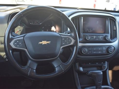 Certified 2016 Chevrolet Colorado LT w/ LT Convenience Package image 20