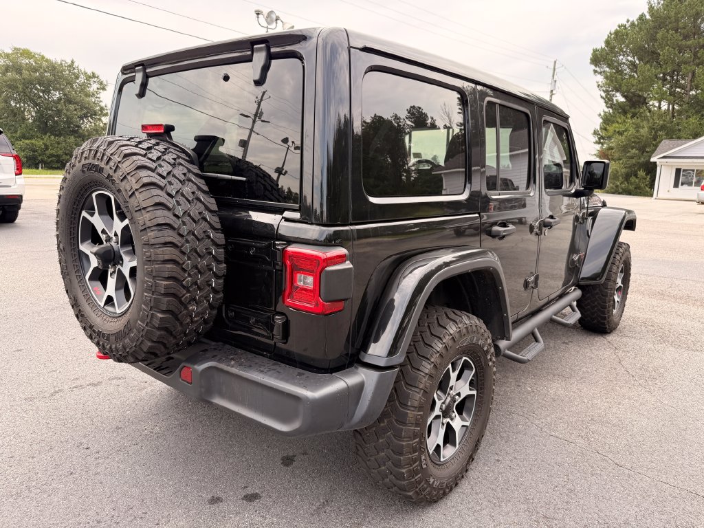 Used 2023 Jeep Wrangler Unlimited Rubicon w/ LED Lighting Group AWD/4WD image 5