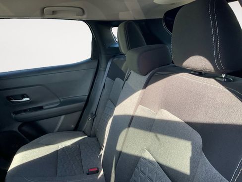 New 2026 Nissan Kicks SV image 30