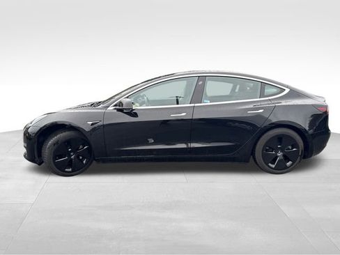 Used 2019 Tesla Model 3 Mid Range image 7