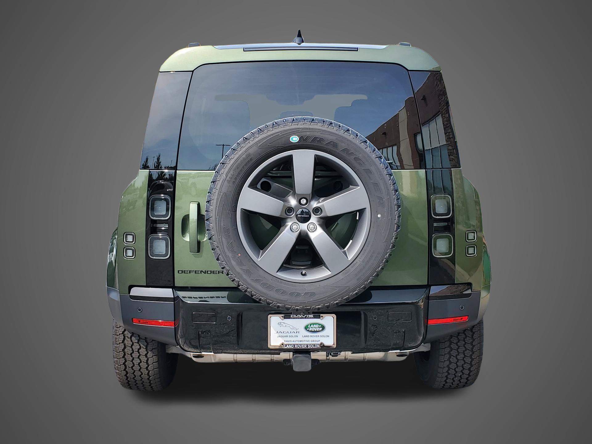 New 2026 Land Rover Defender 110 S AWD/4WD image 6